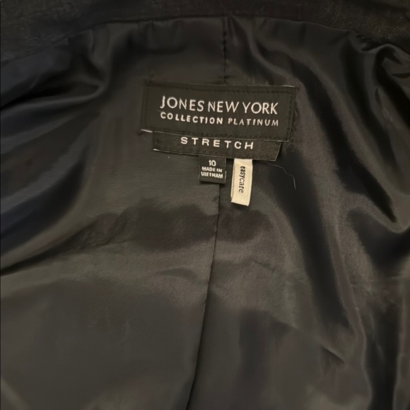 Jones New York Collection Platinum Stretch Women’s Blazer. Size 10. - Picture 9 of 14